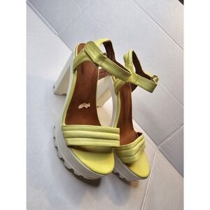 Summergirl Yellow Platform Heels Chunky Lug Sole Ankle Strap Sandals Size 8